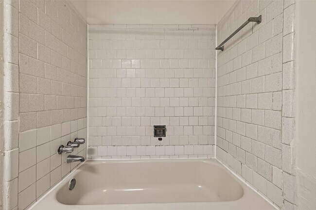 Building Photo - 6375 S Briar Bayou Dr