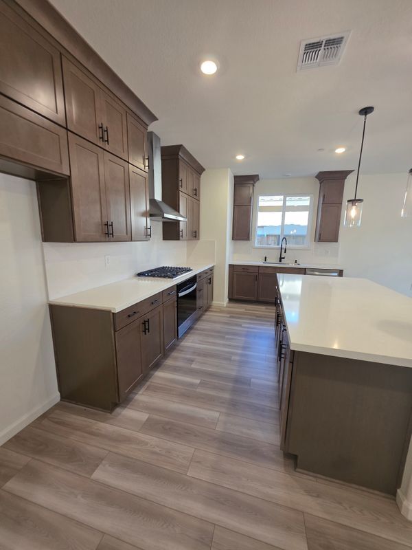 Building Photo - 2508 Oleander Dr