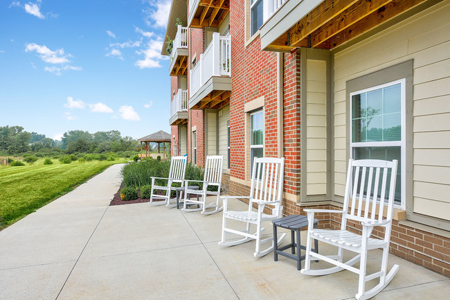 Building Photo - Greensburgh Manor