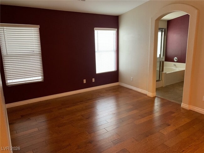 Building Photo - 6286 Stone Hollow Ave