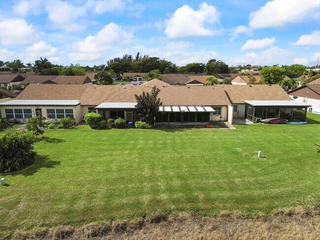 Building Photo - 8495 Lakepoint Ct