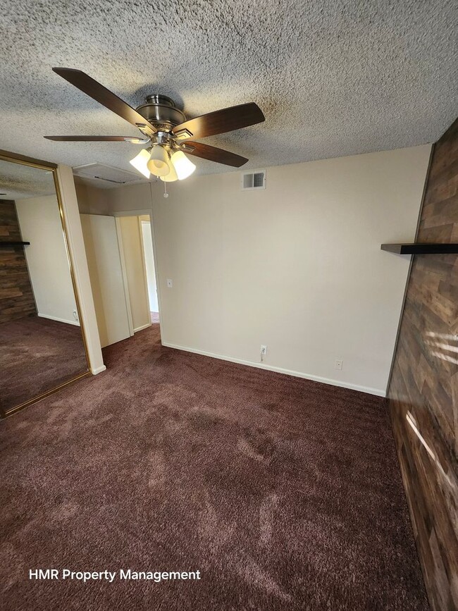 Building Photo - *MOVE-IN SPECIAL* Spacious 3-Bedroom Condo