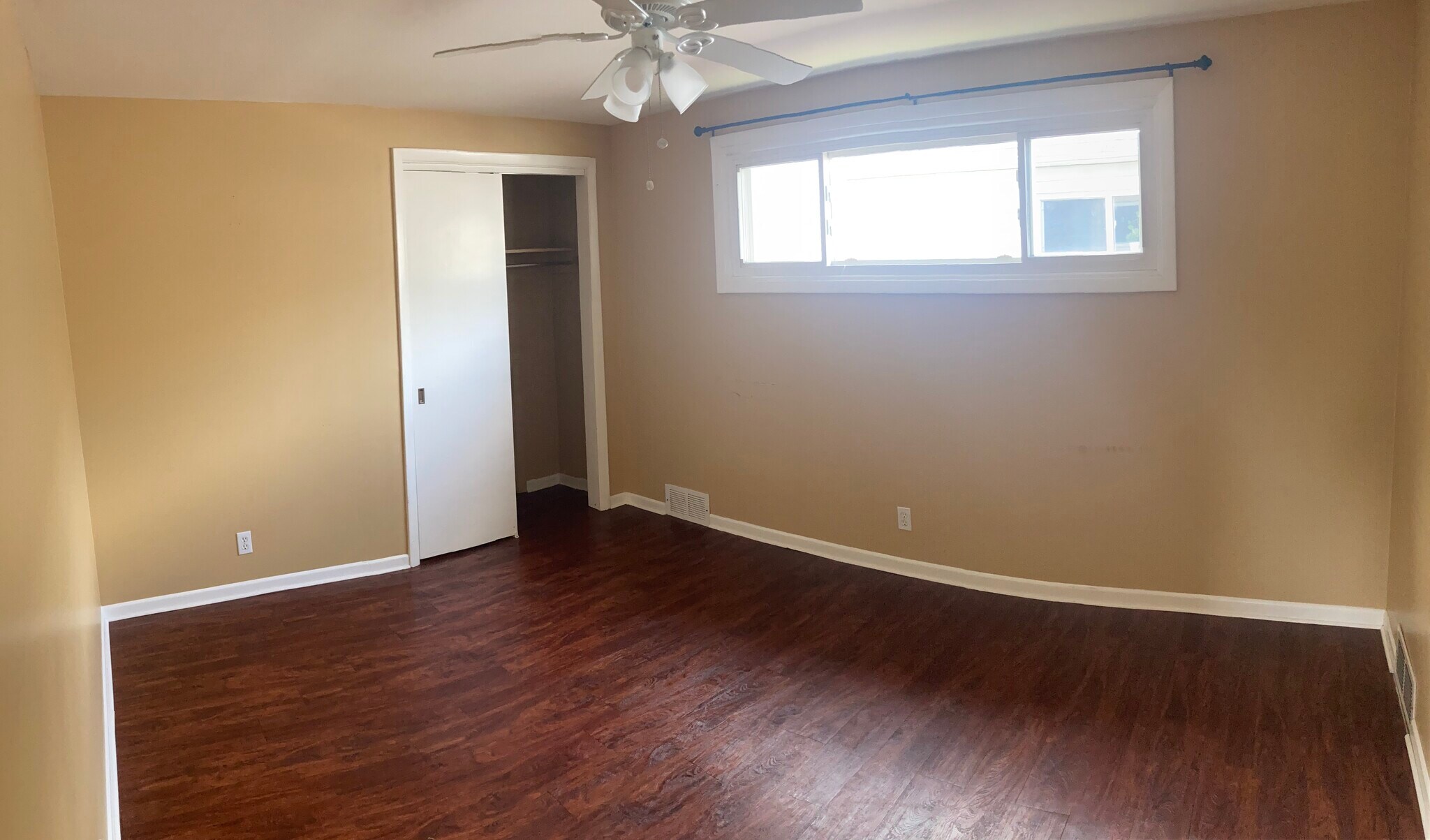 Building Photo - 592 Dorrance Ave