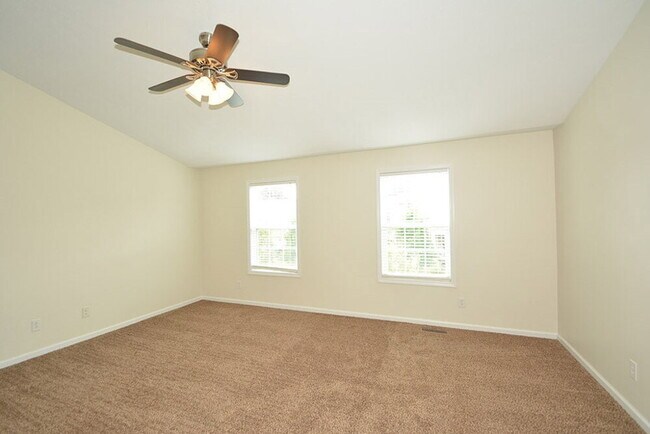 Building Photo - 13172 S Elster Way