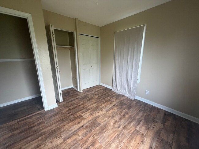 Building Photo - FOR RENT in LAFAYETTE!