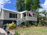 Building Photo - 601 Heard