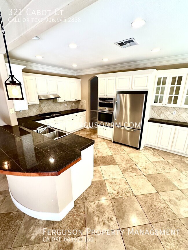 Building Photo - 321 Cabot Ct