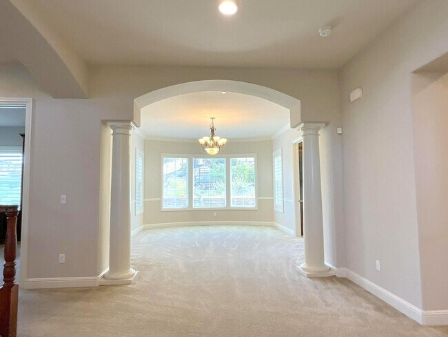 Building Photo - NEW PRICE ! Luxurious & Sought After Home In The Bucolic Hills Of Gated Norris Canyon Estates !