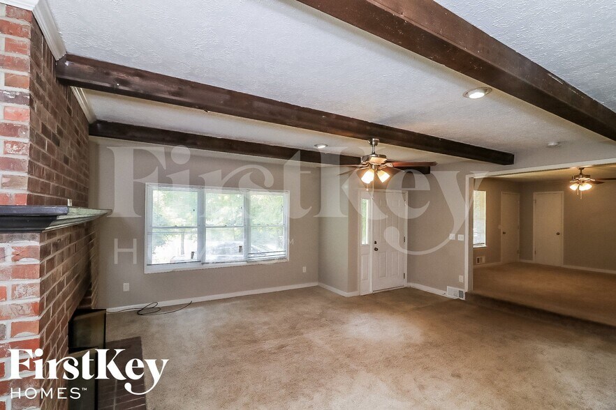 Building Photo - 3960 Watkins Way