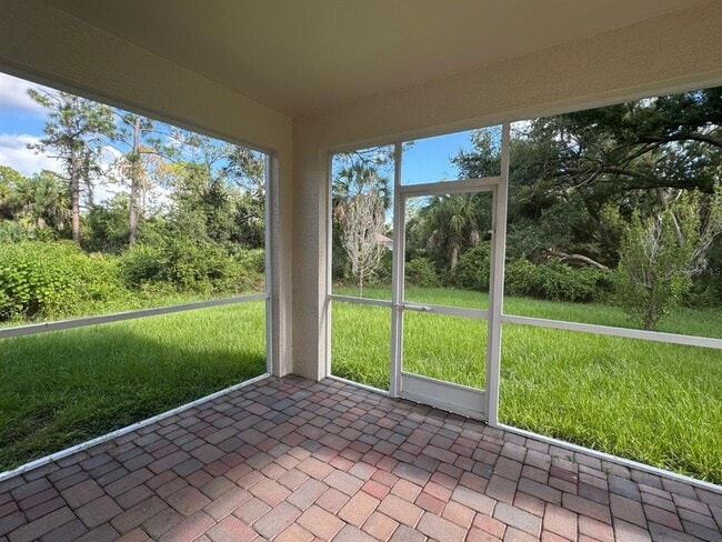 Building Photo - 2333 Renfro Ave