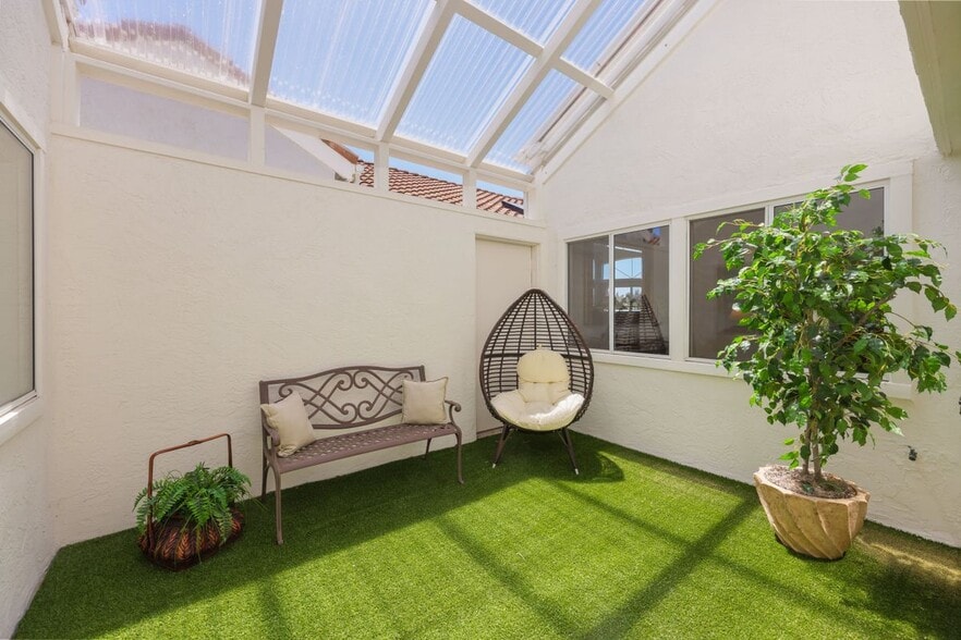 Building Photo - 1257 Camino Lorado