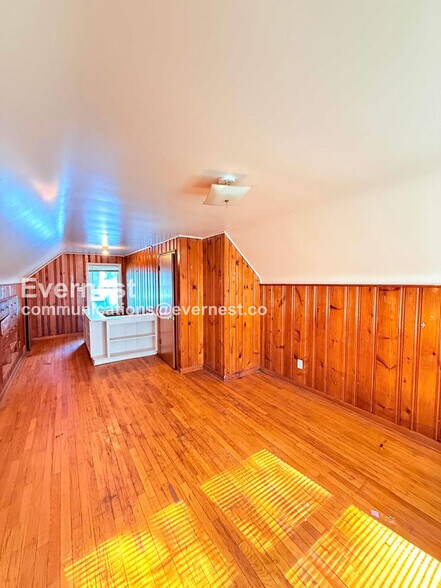 Building Photo - 16720 Rockdale St