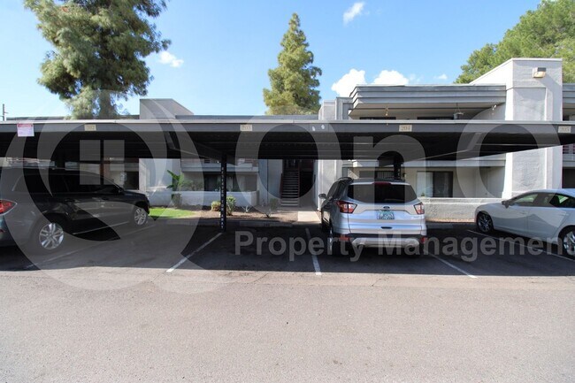 Building Photo - 3435 W Danbury Dr
