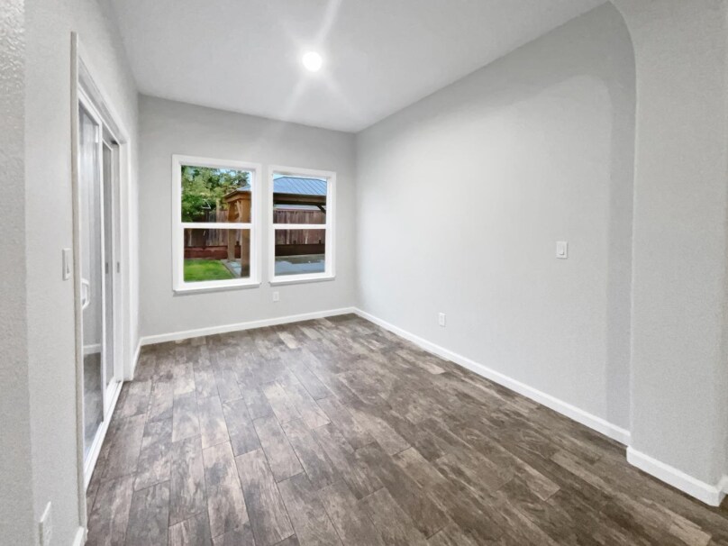 Building Photo - 7525 Muirfield Way