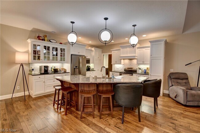 Building Photo - 2779 Cove