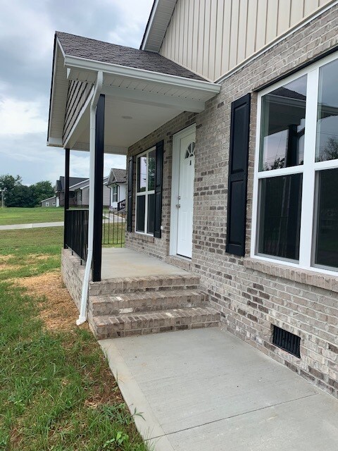 Building Photo - 2800 Fisk Rd