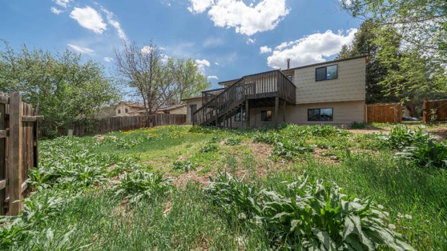 Building Photo - 1050 Valkenburg Dr