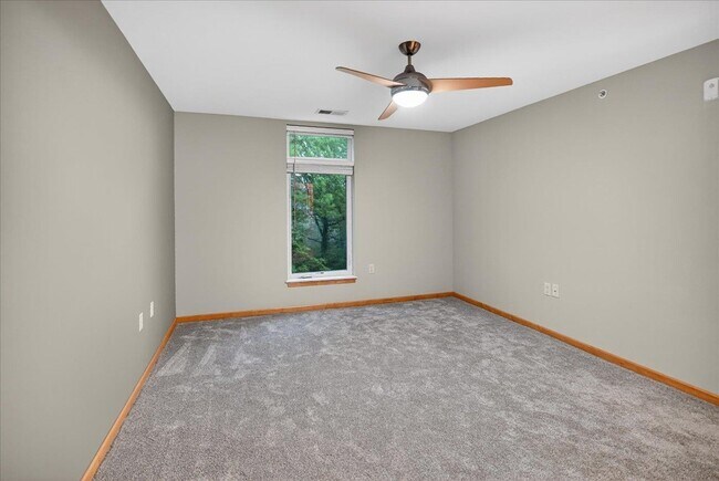 Building Photo - 8206 Starr Grass Dr