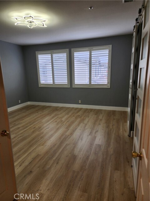 Building Photo - 3410 E Glastonbury Ln