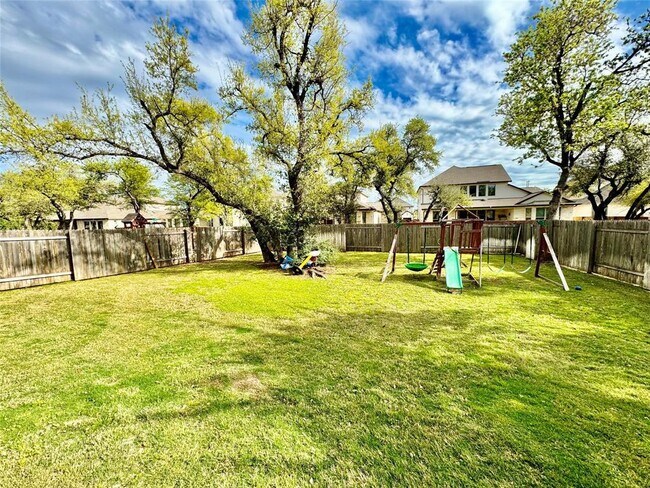 Building Photo - 4016 Bison Bend
