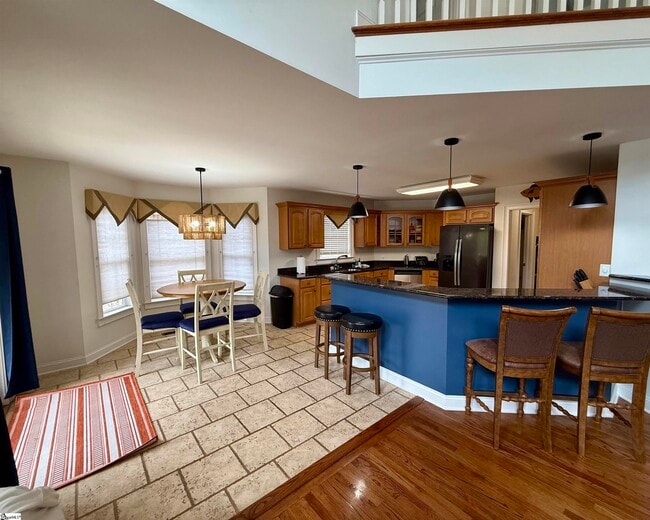 Building Photo - 19 Ruby Lake Ln