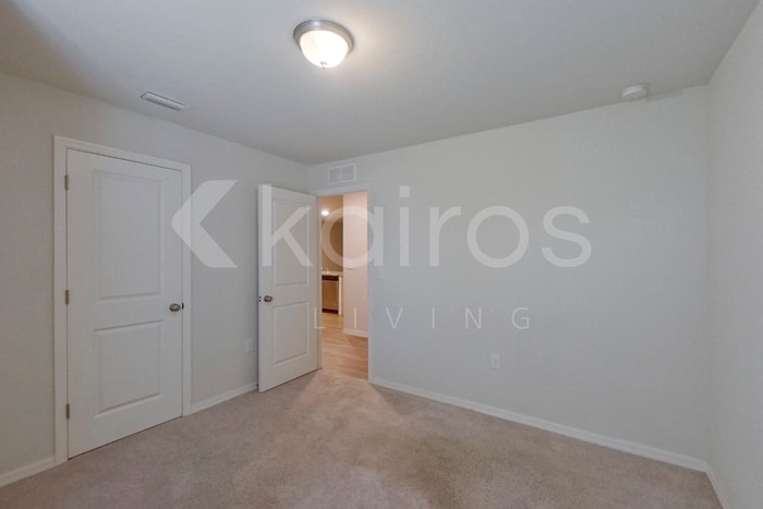 Building Photo - 9107 Aegean Cir