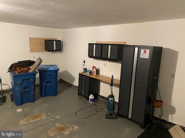 Building Photo - 312 Foxtail Ln