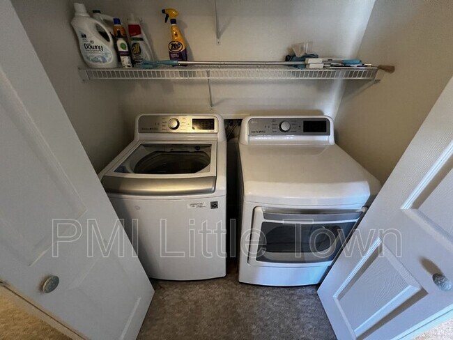 Building Photo - 17389 Nature Walk Tr