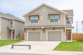 Building Photo - 13513 Tulipwood Nook