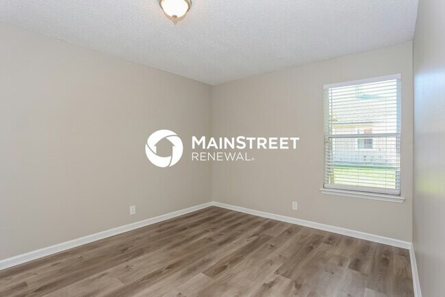 Building Photo - 3 Bedroom Pet-Friendly Home in Jacksonvill...