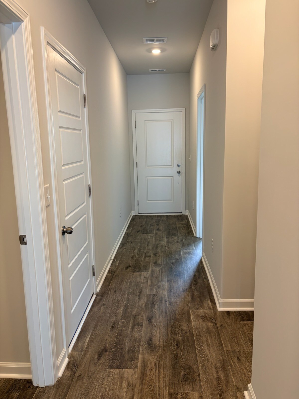 Building Photo - 209 Brackish Dr