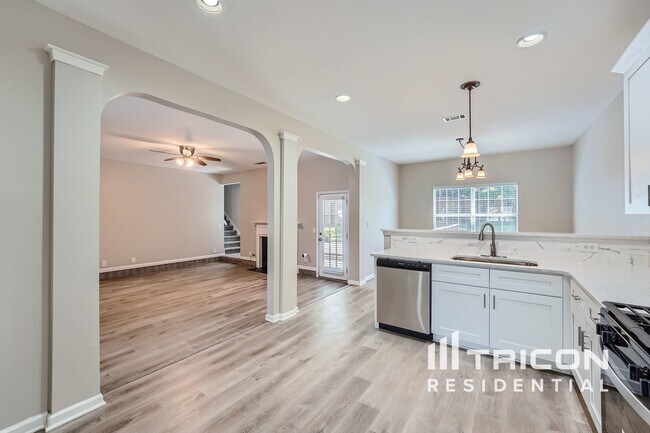 Building Photo - 4289 Defoors Farm Trail