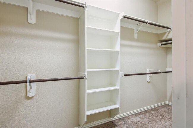 Building Photo - 4419 Juniper Bay Ln