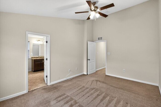 Building Photo - 11530 Sulphur Hills Pl