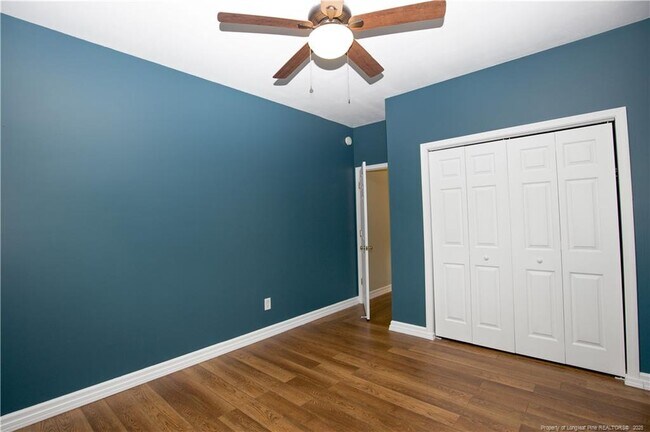 Building Photo - 110 Willow Creek Ln