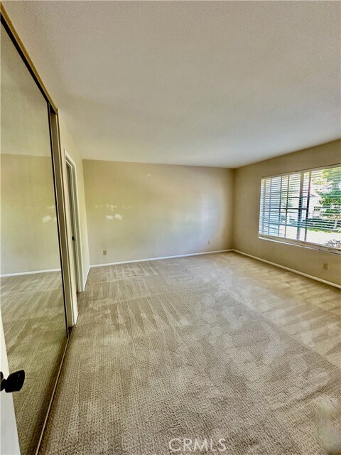 Building Photo - 107 Oxford