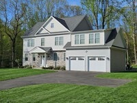 Building Photo - 25 Meridian Ridge Dr