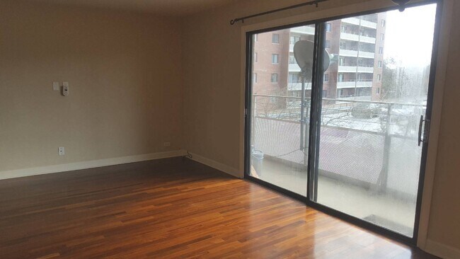 Building Photo - 21 Kristin Dr