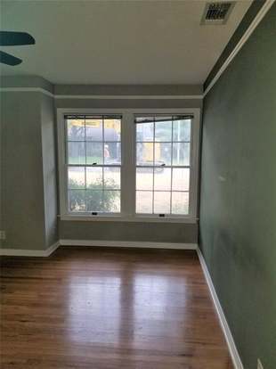Building Photo - 3616 W Seminary Dr
