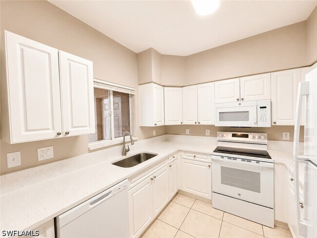 Building Photo - 4172 Castilla Circle