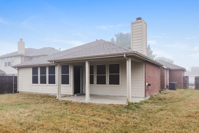 Building Photo - 430 Creekwood Ct