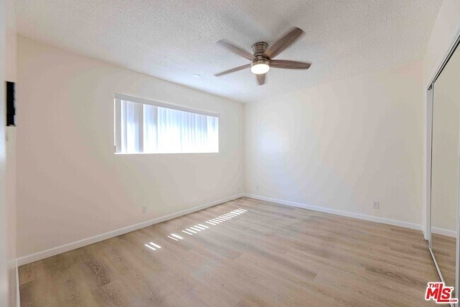Building Photo - 1426 Orange Grove Ave