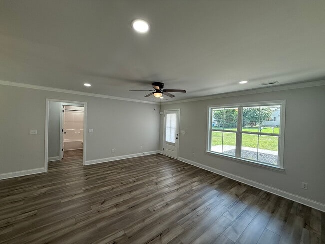 Building Photo - BEAUTIFUL RENTAL HOME IN ARAB, AL!
