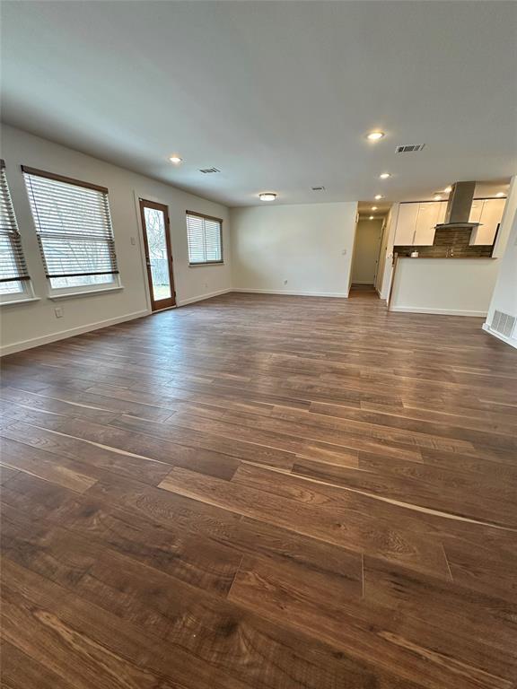 Building Photo - 1608 Charolais Dr