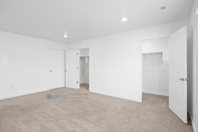 Building Photo - 8522 W Beckville Dr