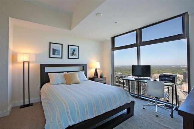 Building Photo - 270 17th St NW