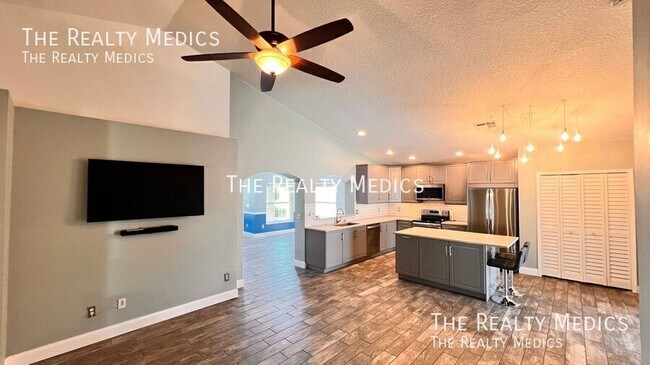 Building Photo - 7344 Grotto Ave