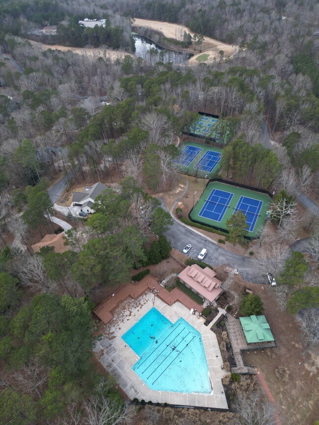 Building Photo - 28 Mountain View Ct