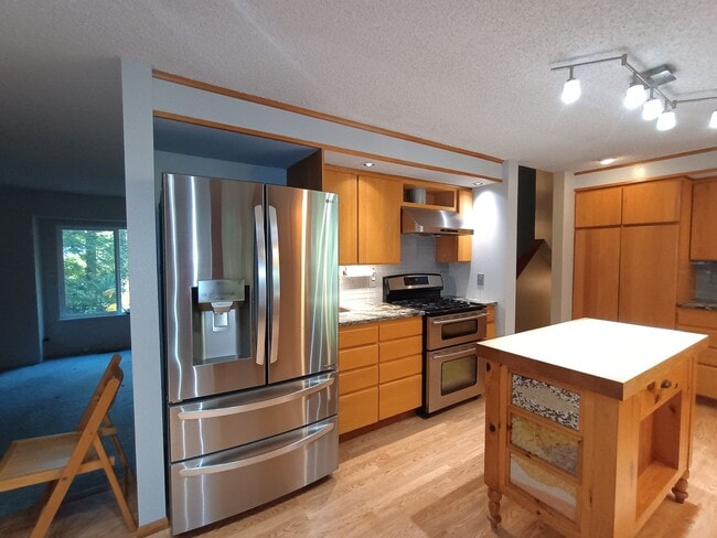 Building Photo - 2.5 Acres of Private Land in Poulsbo