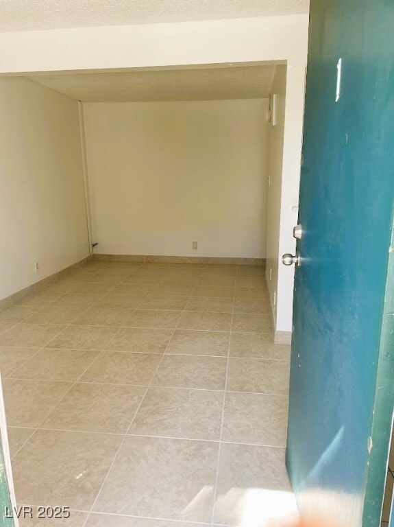 Building Photo - 3762 Royal Crest St